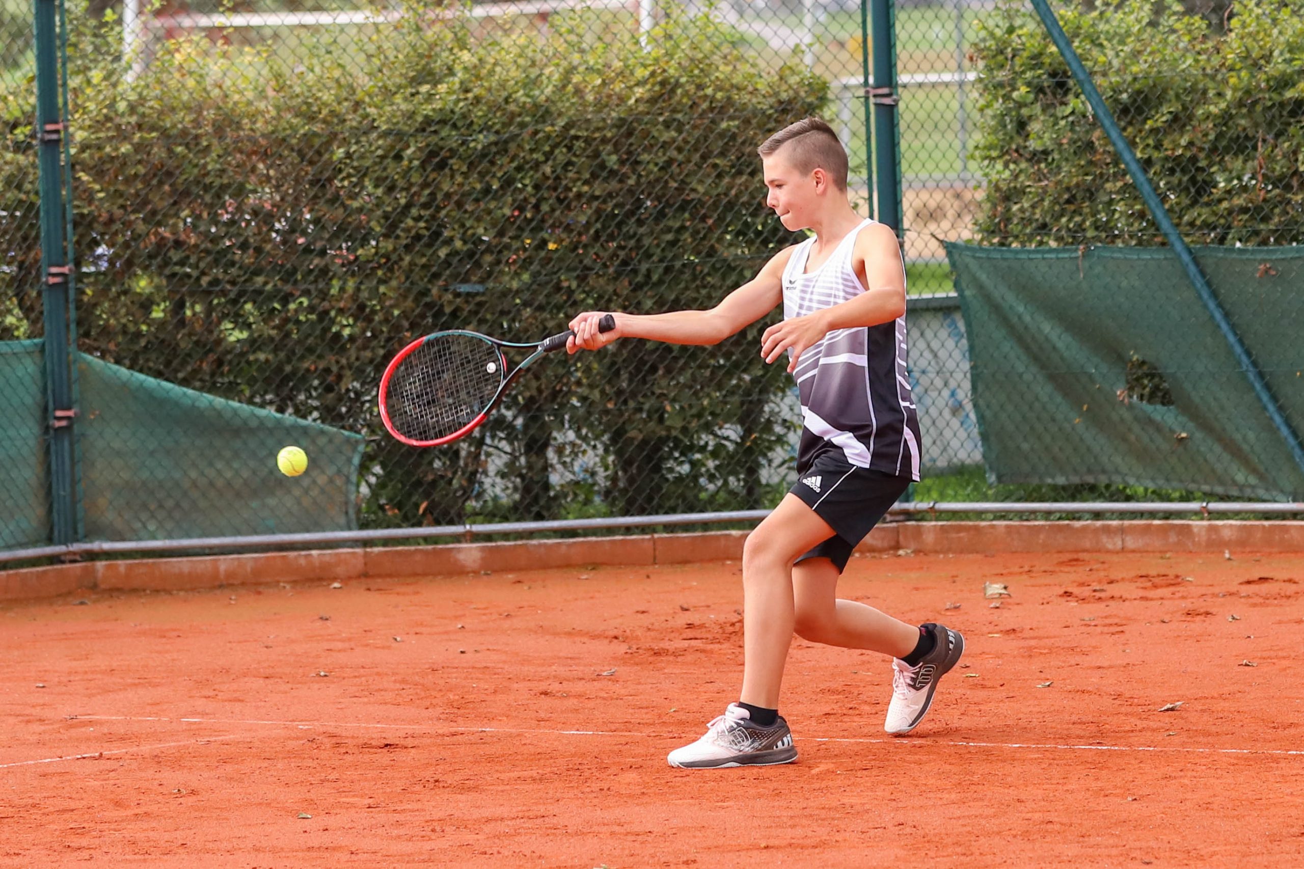 Read more about the article Tennis-Saison der Jugendmannschaften
